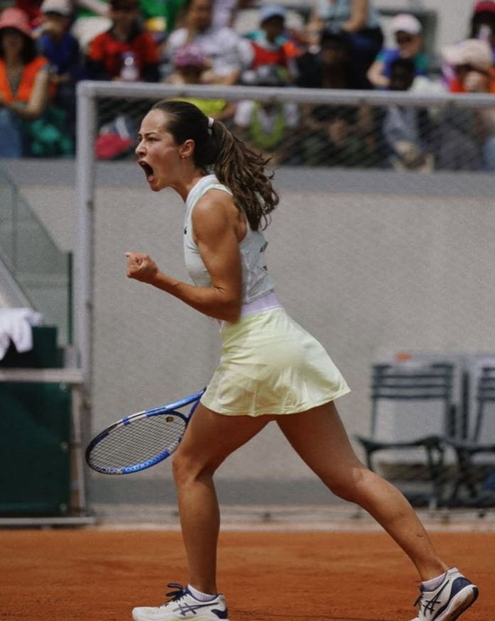 Zeynep Sönmez3